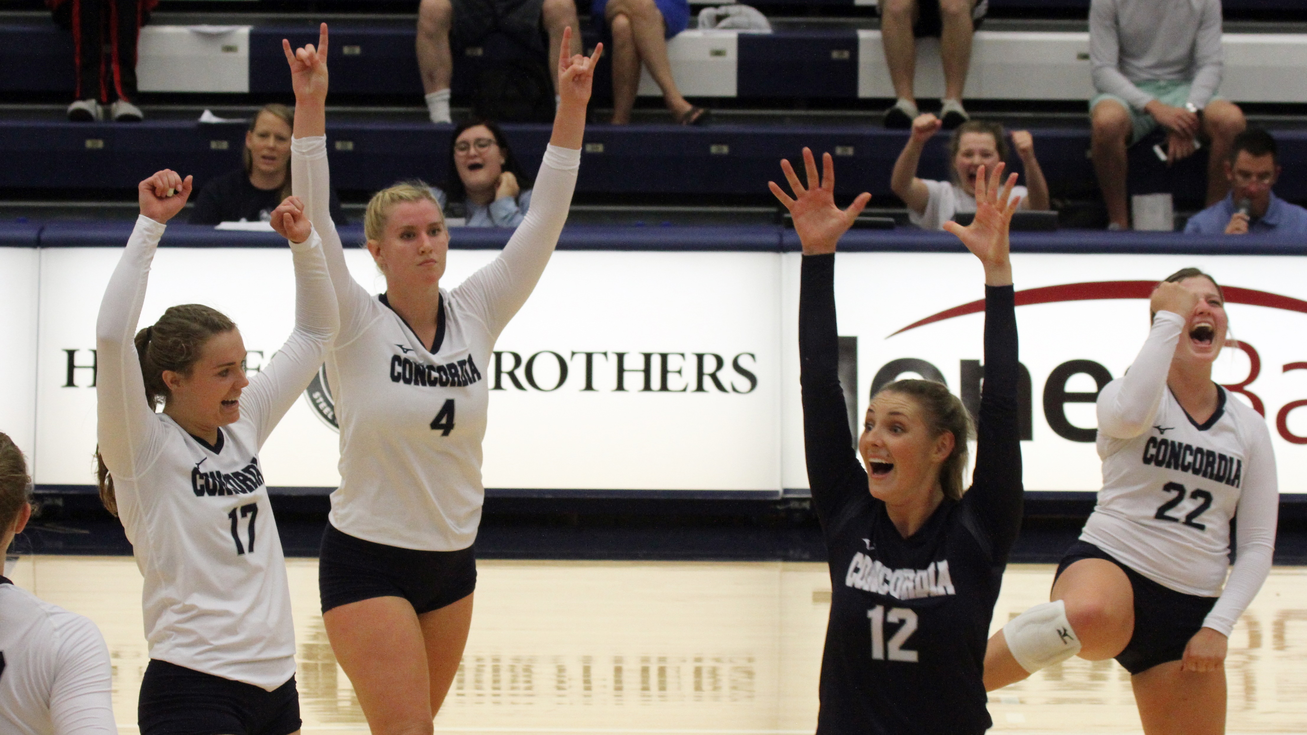 Costello, Noyd key nonconference win at Peru State Volleyball