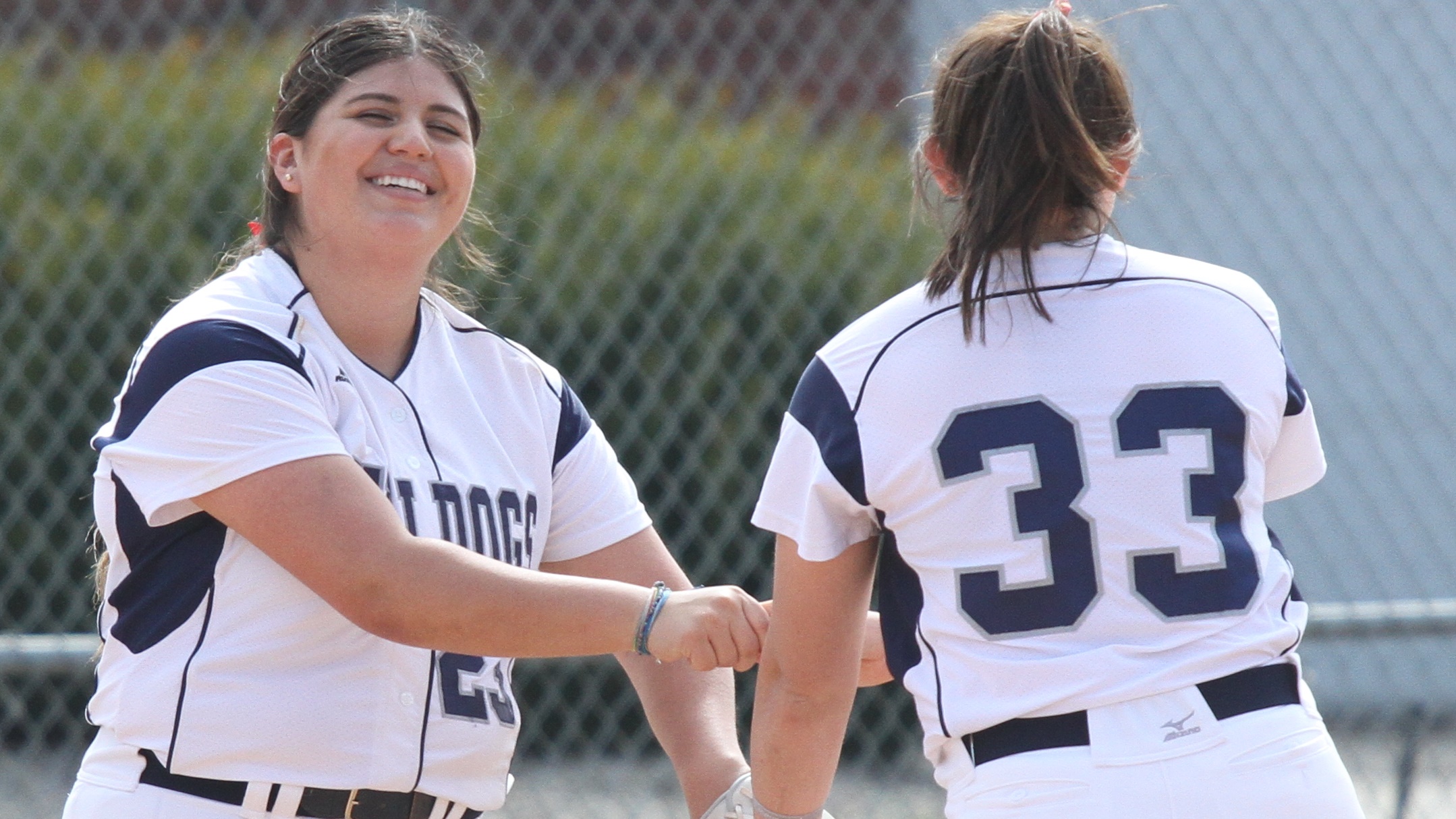 Bulldogs end successful spring break with win Softball Concordia