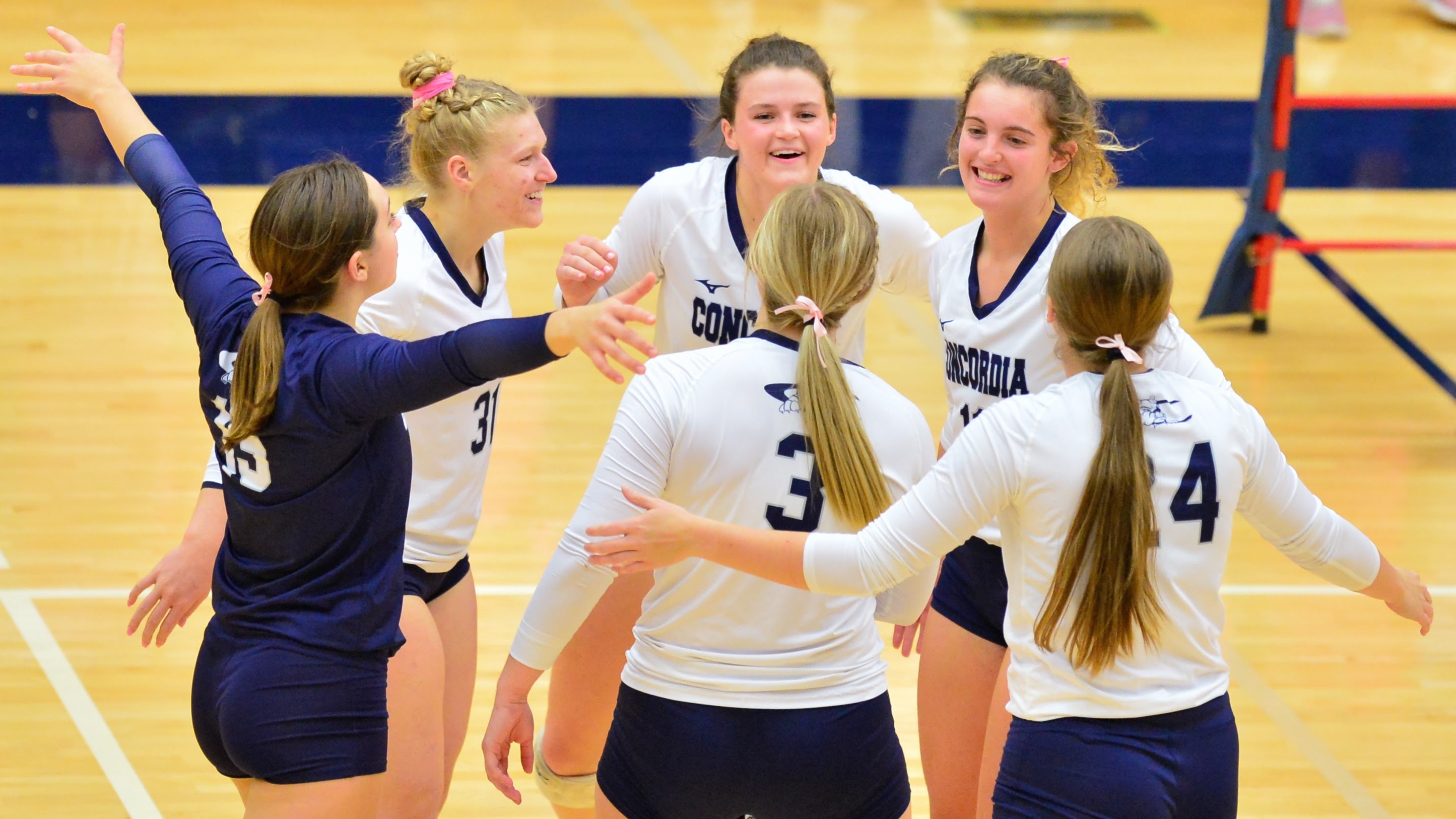 Home win streak grows to 12 with rout of Mount Marty Volleyball