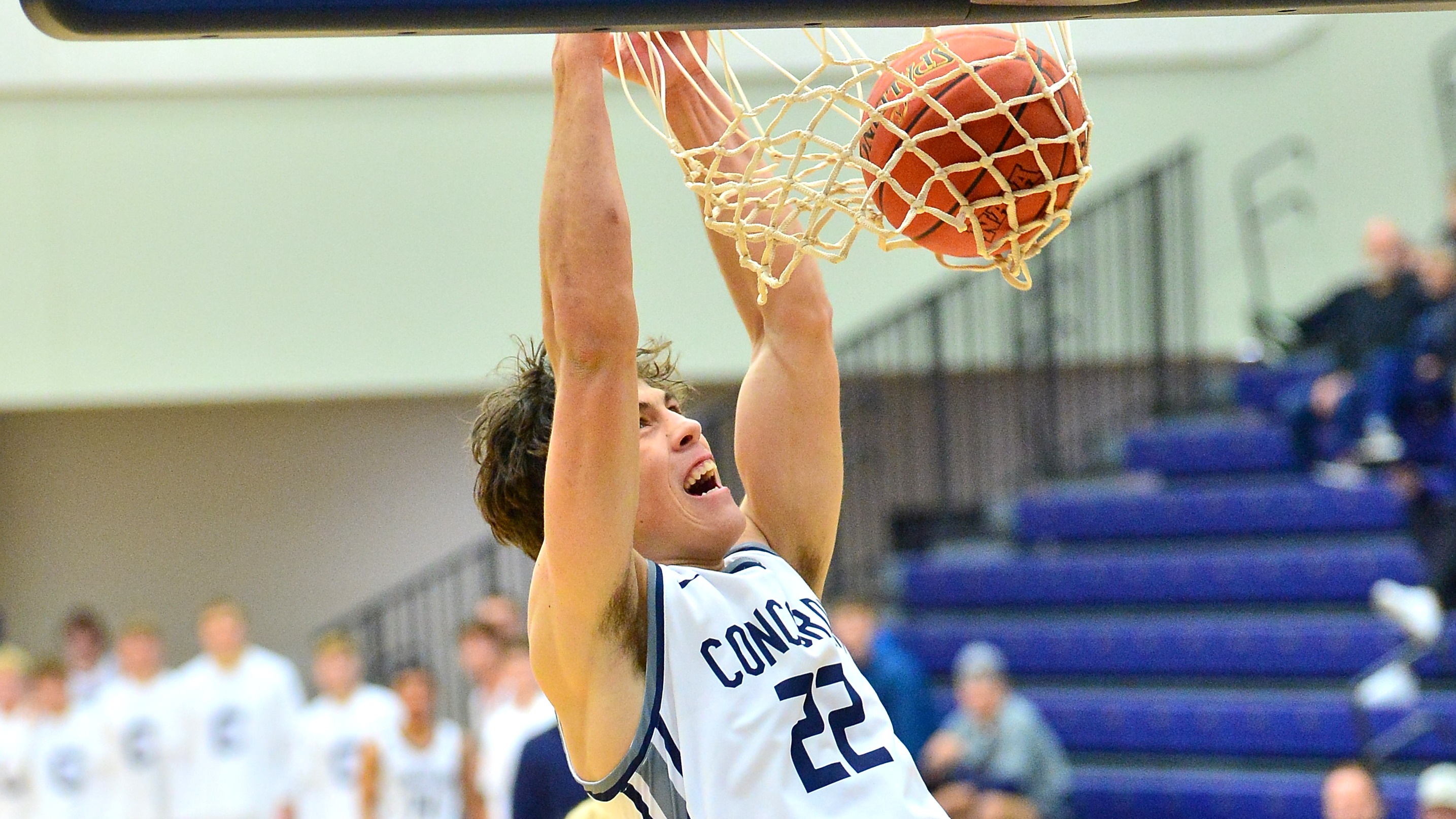 Hot perimeter shooting propels Concordia back into win column Men's