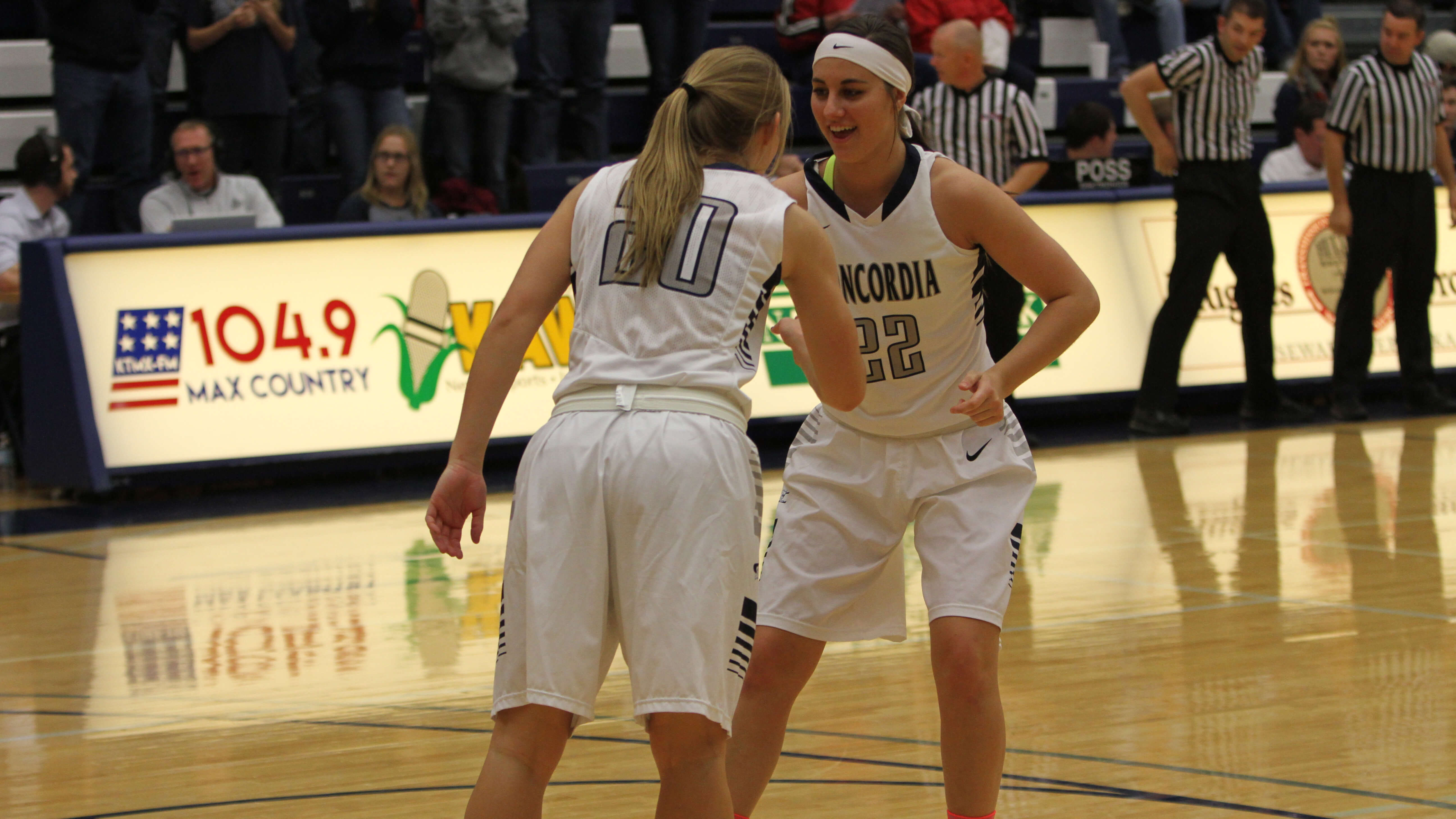 Fourthquarter struggles send No. 4 Concordia to secondstraight defeat