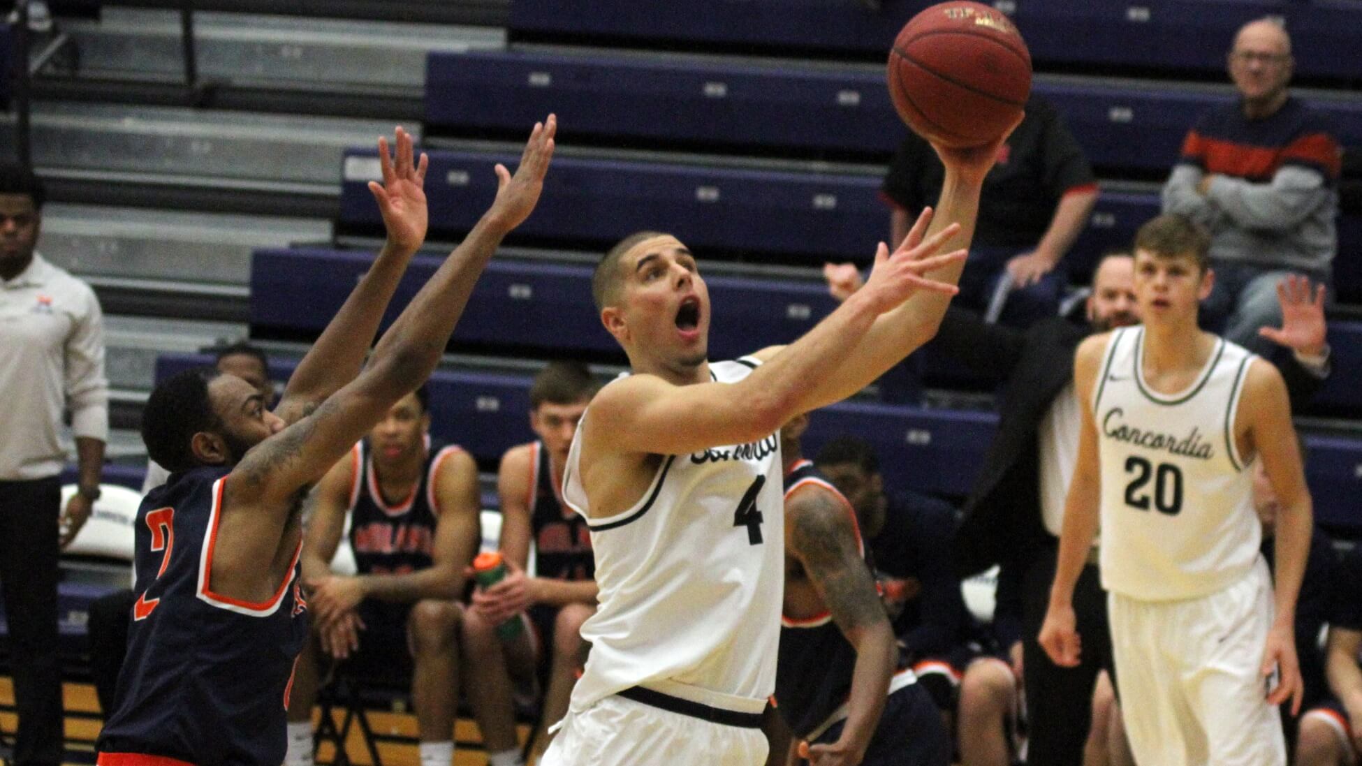 Late Warrior run puts stop to win streak :: Men's Basketball ...