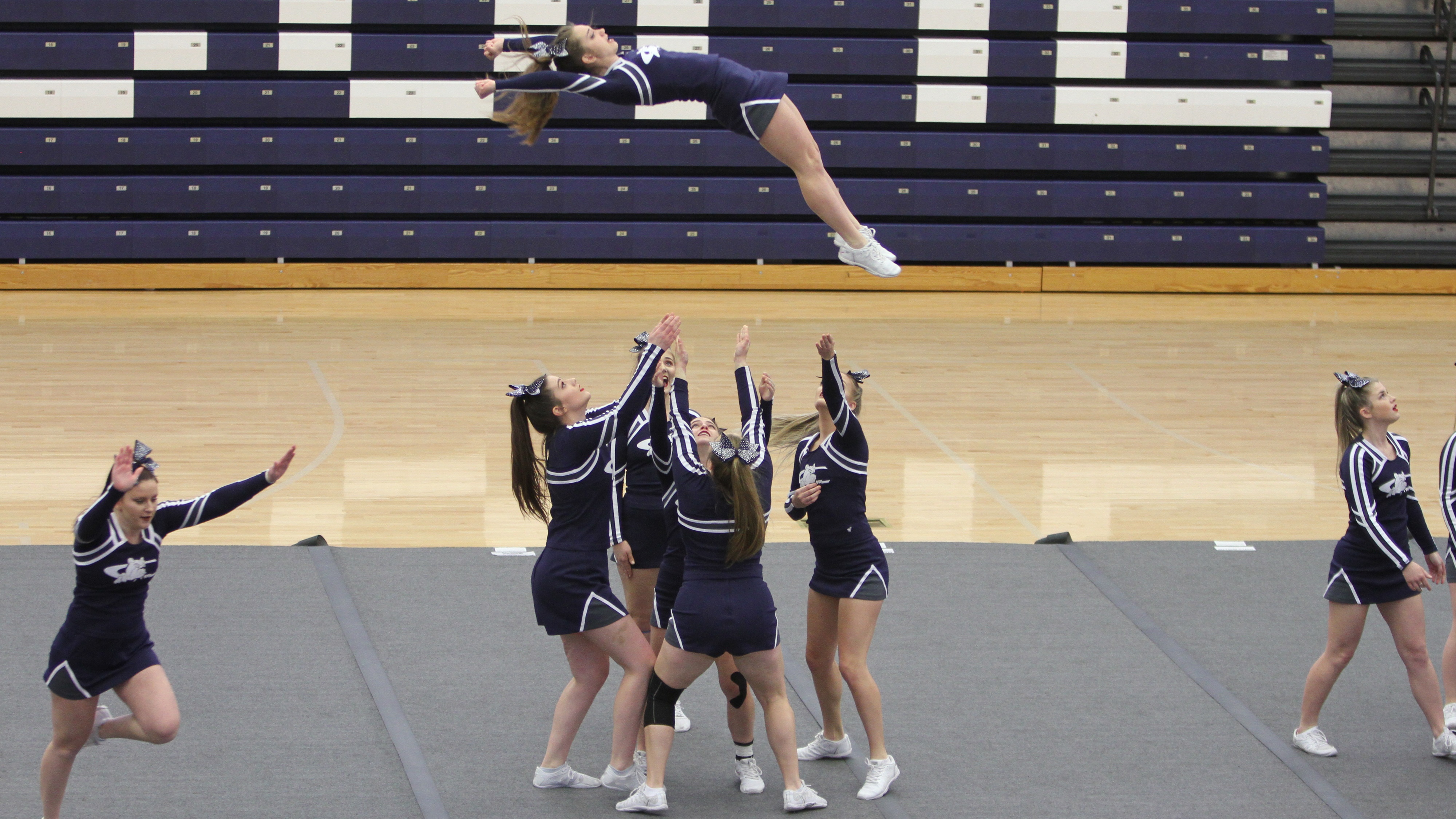 Bulldogs place sixth at Northwest Regional Cheerleading Concordia