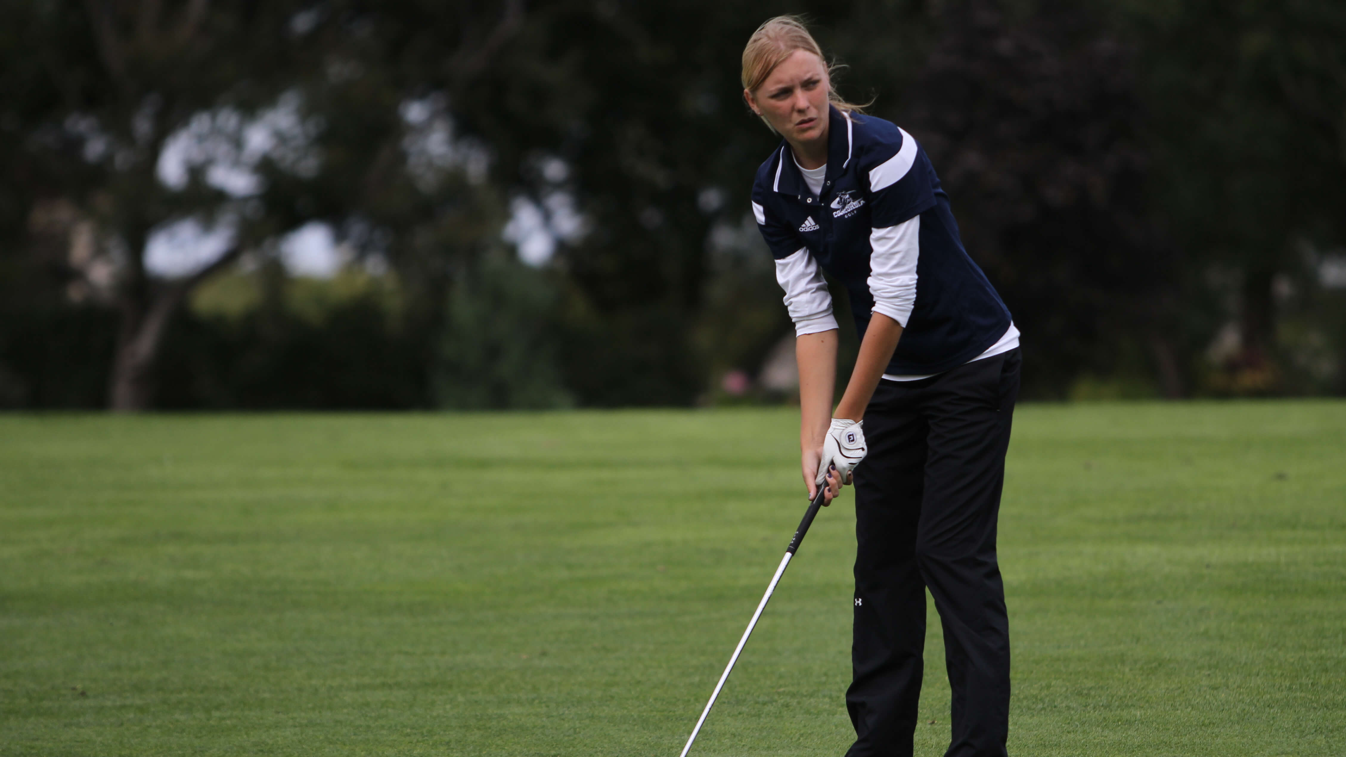 Ahlers wins Fremont Invite; Bulldogs place second as a team :: Women's ...