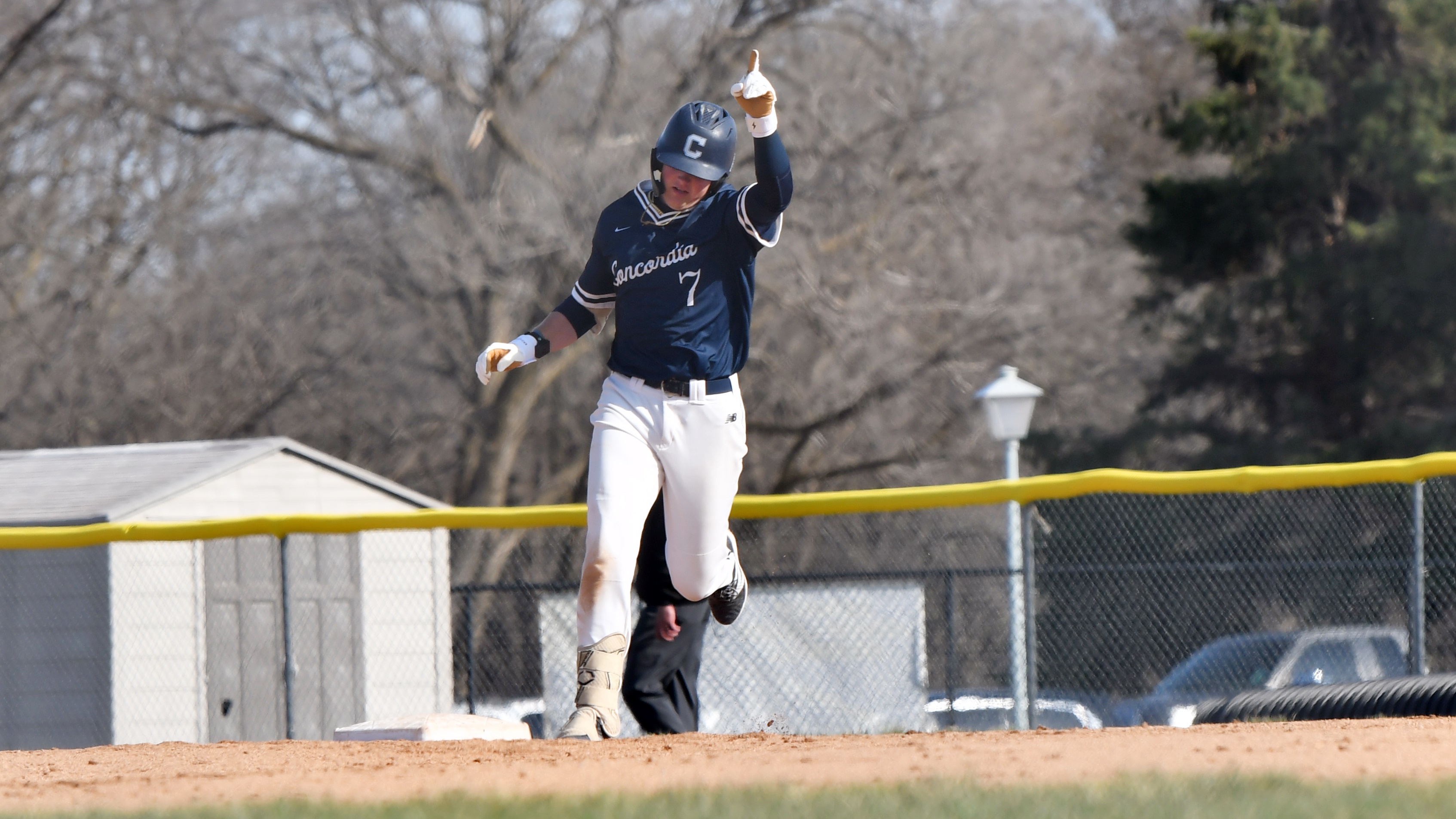 Rhoades' clutch two-run double completes sweep of Morningside as win ...
