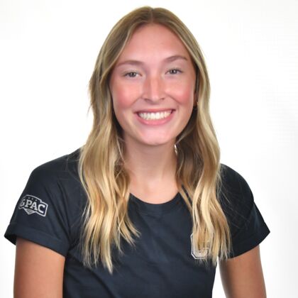 Photo of Maddie Lewis