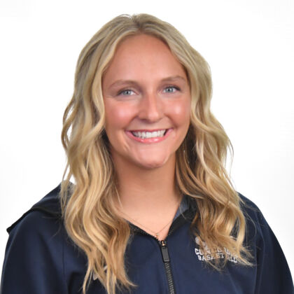 Photo of Jenna Luebbe