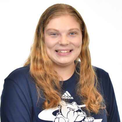 Photo of Lauren Hakes