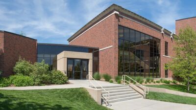 Exterior view of the Thom Leadership Education Center